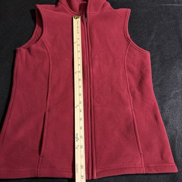 Rare Vintage LL Bean Red Fleece Vest New With Tags Womens Size Medium - Picture 8 of 14